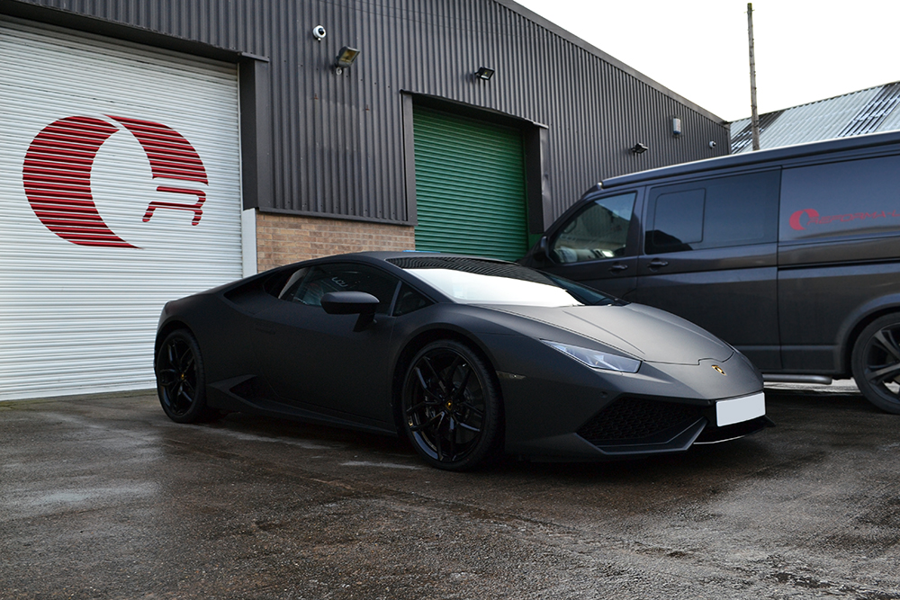 Lamborghini Huracan wrapped in Matte Black - Reforma UK